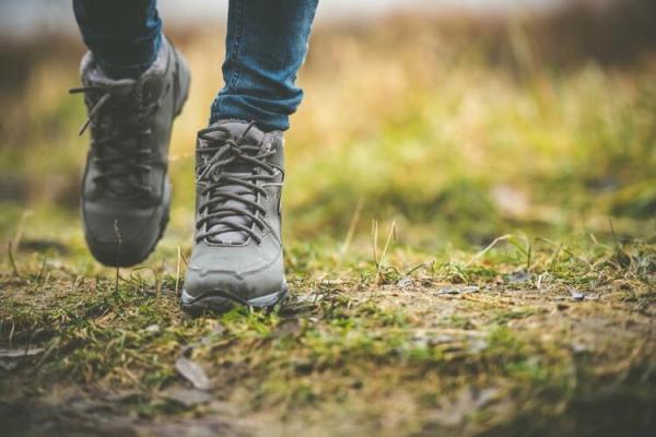 How to find the perfect footwear for a Sunday morning walk