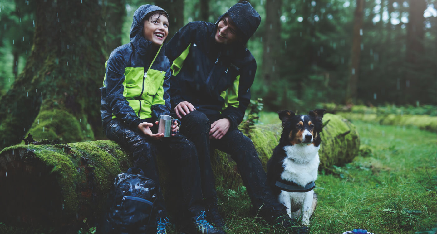 While the sight of a few raindrops falling from the sky might make many people reach for the nearest blanket and stay on the sofa, we think there’s no better time to get outside and enjoy the great outdoors.
