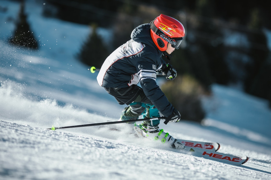 What are the Types of Ski Jackets?
